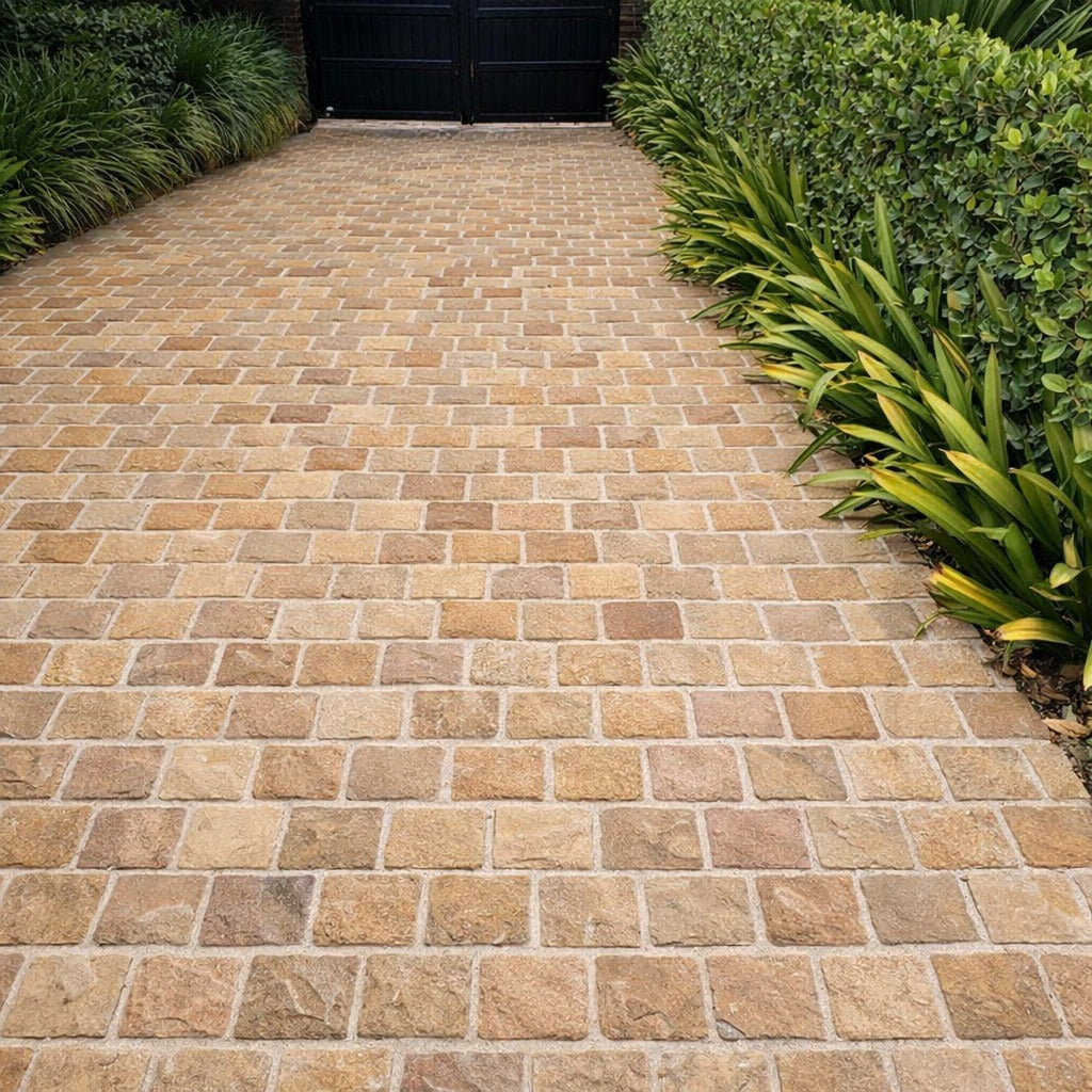 Mosaic Multi Paving Cobbles – Multicolor Natural Stone for Outdoor Paving